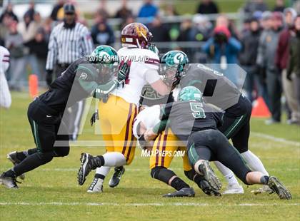 Thumbnail 1 in Glenbard West vs. Loyola Academy (IHSA Class 8A Semifinal) photogallery.