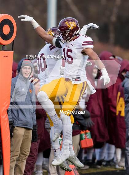 Thumbnail 1 in Glenbard West vs. Loyola Academy (IHSA Class 8A Semifinal) photogallery.
