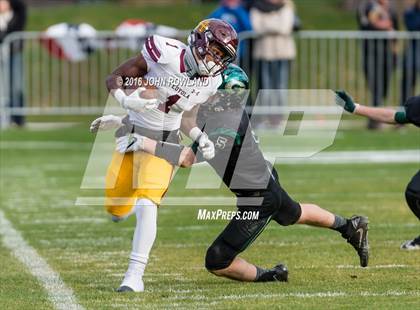 Thumbnail 2 in Glenbard West vs. Loyola Academy (IHSA Class 8A Semifinal) photogallery.