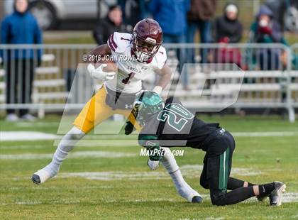 Thumbnail 3 in Glenbard West vs. Loyola Academy (IHSA Class 8A Semifinal) photogallery.