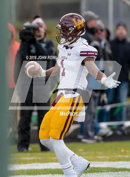 Thumbnail 3 in Glenbard West vs. Loyola Academy (IHSA Class 8A Semifinal) photogallery.