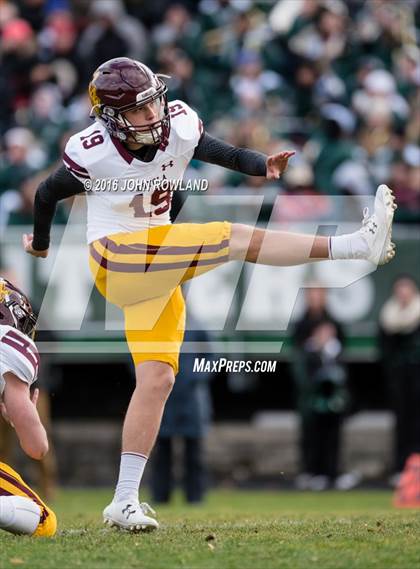Thumbnail 3 in Glenbard West vs. Loyola Academy (IHSA Class 8A Semifinal) photogallery.
