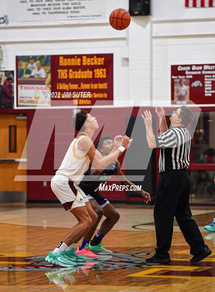 Thumbnail 1 in Thorndale vs Mumford photogallery.