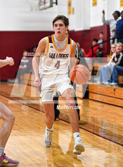 Thumbnail 2 in Thorndale vs Mumford photogallery.