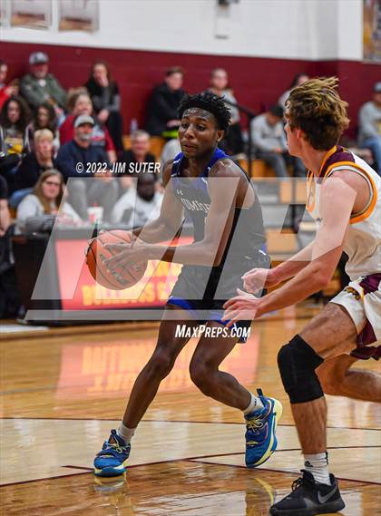 Thumbnail 3 in Thorndale vs Mumford photogallery.