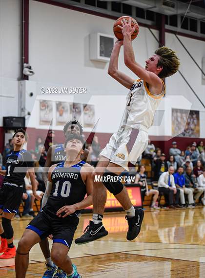 Thumbnail 2 in Thorndale vs Mumford photogallery.