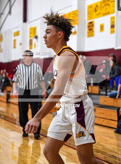 Thumbnail 1 in Thorndale vs Mumford photogallery.