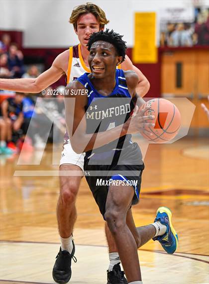Thumbnail 3 in Thorndale vs Mumford photogallery.
