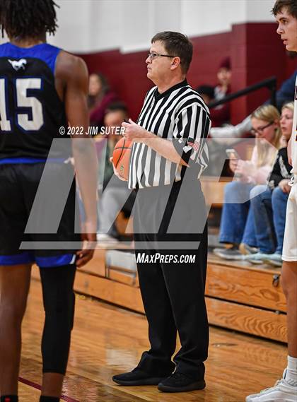 Thumbnail 3 in Thorndale vs Mumford photogallery.
