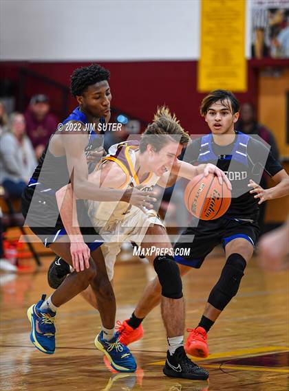 Thumbnail 3 in Thorndale vs Mumford photogallery.