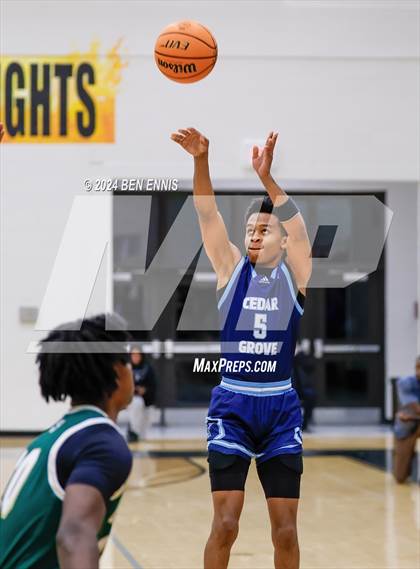 Thumbnail 2 in Cedar Grove vs. Grayson (OTR Hoops: Thanksgiving Showcase) photogallery.
