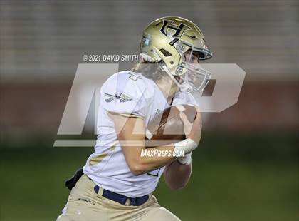 Thumbnail 3 in Holt vs. Webb City - MSHSAA Class 5 Show-Me Bowl photogallery.
