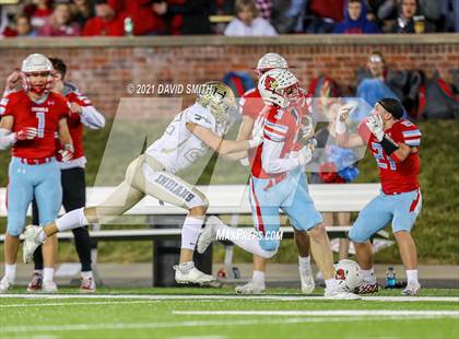 Thumbnail 3 in Holt vs. Webb City - MSHSAA Class 5 Show-Me Bowl photogallery.