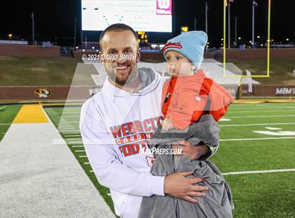 Thumbnail 3 in Holt vs. Webb City - MSHSAA Class 5 Show-Me Bowl photogallery.