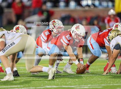 Thumbnail 1 in Holt vs. Webb City - MSHSAA Class 5 Show-Me Bowl photogallery.