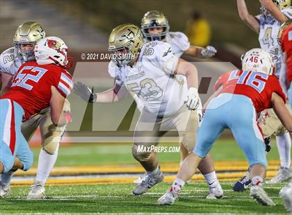 Thumbnail 2 in Holt vs. Webb City - MSHSAA Class 5 Show-Me Bowl photogallery.