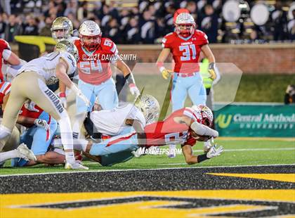 Thumbnail 2 in Holt vs. Webb City - MSHSAA Class 5 Show-Me Bowl photogallery.