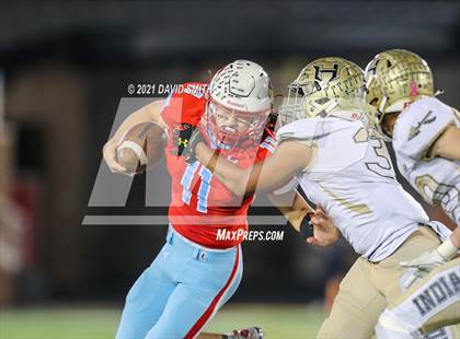 Thumbnail 3 in Holt vs. Webb City - MSHSAA Class 5 Show-Me Bowl photogallery.