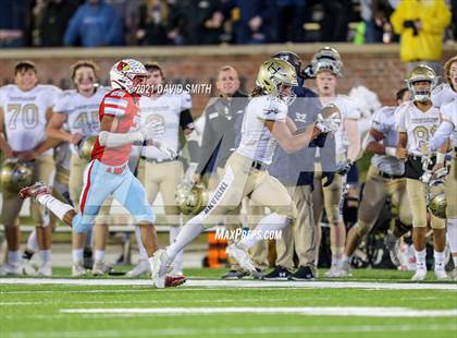 Thumbnail 1 in Holt vs. Webb City - MSHSAA Class 5 Show-Me Bowl photogallery.