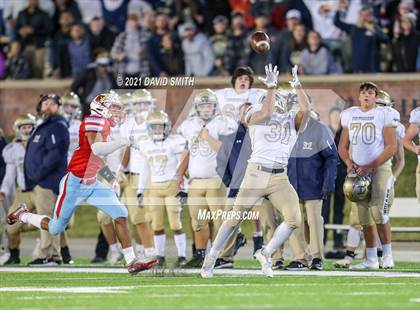 Thumbnail 1 in Holt vs. Webb City - MSHSAA Class 5 Show-Me Bowl photogallery.