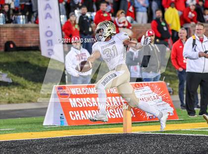 Thumbnail 1 in Holt vs. Webb City - MSHSAA Class 5 Show-Me Bowl photogallery.
