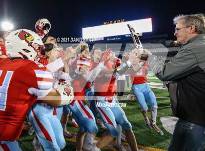 Thumbnail 1 in Holt vs. Webb City - MSHSAA Class 5 Show-Me Bowl photogallery.