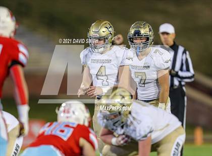 Thumbnail 2 in Holt vs. Webb City - MSHSAA Class 5 Show-Me Bowl photogallery.