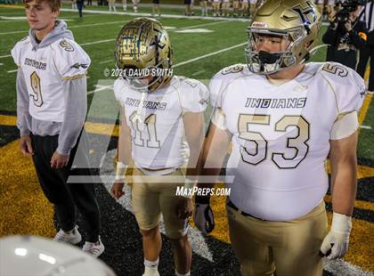 Thumbnail 2 in Holt vs. Webb City - MSHSAA Class 5 Show-Me Bowl photogallery.