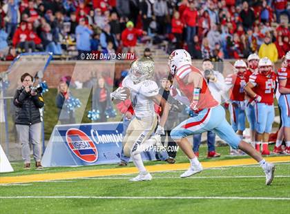 Thumbnail 3 in Holt vs. Webb City - MSHSAA Class 5 Show-Me Bowl photogallery.