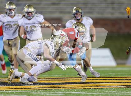 Thumbnail 3 in Holt vs. Webb City - MSHSAA Class 5 Show-Me Bowl photogallery.