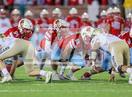 Thumbnail 3 in Holt vs. Webb City - MSHSAA Class 5 Show-Me Bowl photogallery.