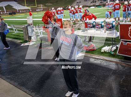 Thumbnail 1 in Holt vs. Webb City - MSHSAA Class 5 Show-Me Bowl photogallery.