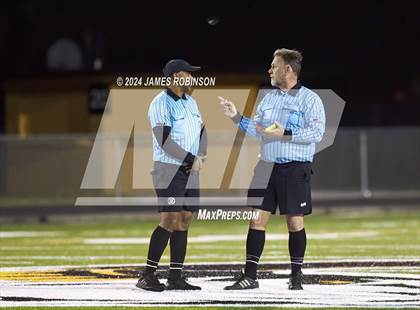 Thumbnail 1 in Englewood vs Choctawhatchee (FHSAA 5A Regional Quaterfinal) photogallery.