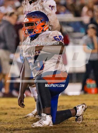 Thumbnail 3 in Baker vs. Vernon (FHSAA 1A Regional Final) photogallery.