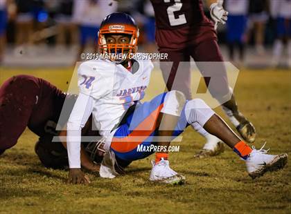 Thumbnail 3 in Baker vs. Vernon (FHSAA 1A Regional Final) photogallery.