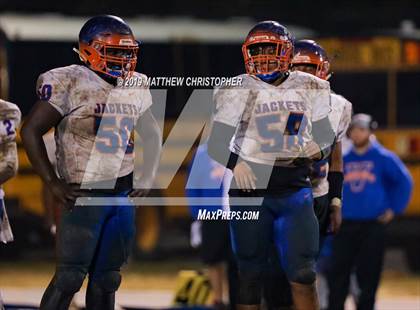 Thumbnail 1 in Baker vs. Vernon (FHSAA 1A Regional Final) photogallery.