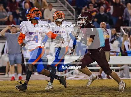 Thumbnail 2 in Baker vs. Vernon (FHSAA 1A Regional Final) photogallery.