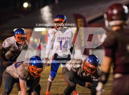 Thumbnail 2 in Baker vs. Vernon (FHSAA 1A Regional Final) photogallery.