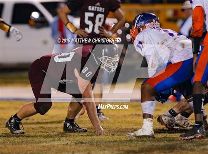 Thumbnail 2 in Baker vs. Vernon (FHSAA 1A Regional Final) photogallery.