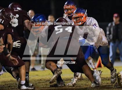 Thumbnail 2 in Baker vs. Vernon (FHSAA 1A Regional Final) photogallery.