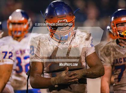 Thumbnail 3 in Baker vs. Vernon (FHSAA 1A Regional Final) photogallery.