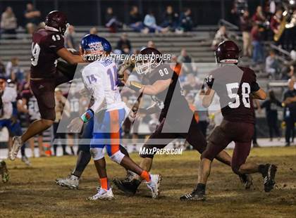 Thumbnail 1 in Baker vs. Vernon (FHSAA 1A Regional Final) photogallery.