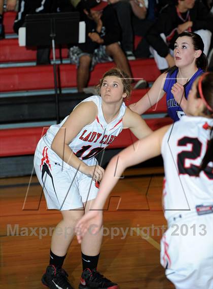 Thumbnail 1 in Willows vs Corning (NSCIF D4 2nd Round) photogallery.