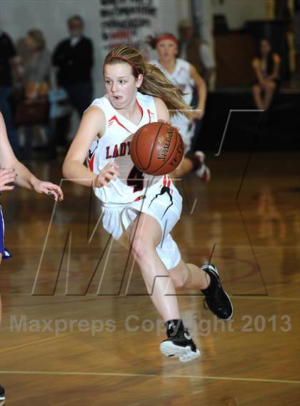 Thumbnail 1 in Willows vs Corning (NSCIF D4 2nd Round) photogallery.