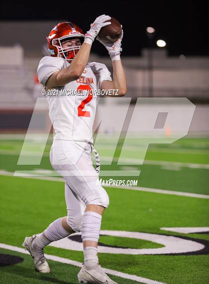 Thumbnail 1 in Gilmer vs. Celina (UIL 4A Regional SemiFinal) photogallery.