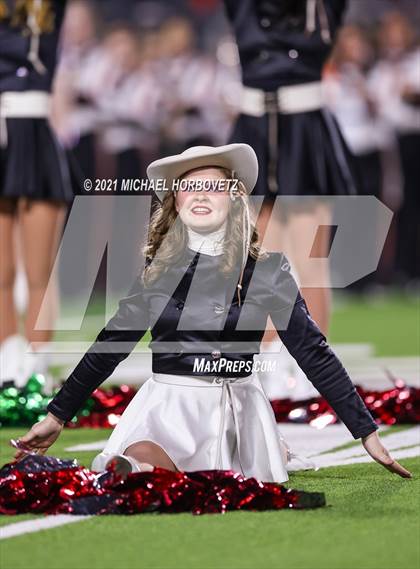 Thumbnail 3 in Gilmer vs. Celina (UIL 4A Regional SemiFinal) photogallery.