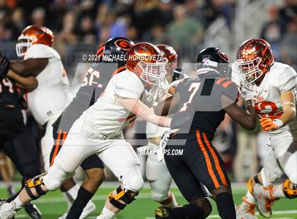 Thumbnail 3 in Gilmer vs. Celina (UIL 4A Regional SemiFinal) photogallery.
