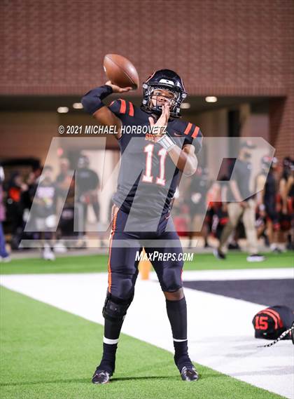 Thumbnail 1 in Gilmer vs. Celina (UIL 4A Regional SemiFinal) photogallery.
