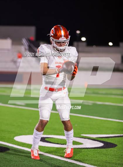 Thumbnail 2 in Gilmer vs. Celina (UIL 4A Regional SemiFinal) photogallery.