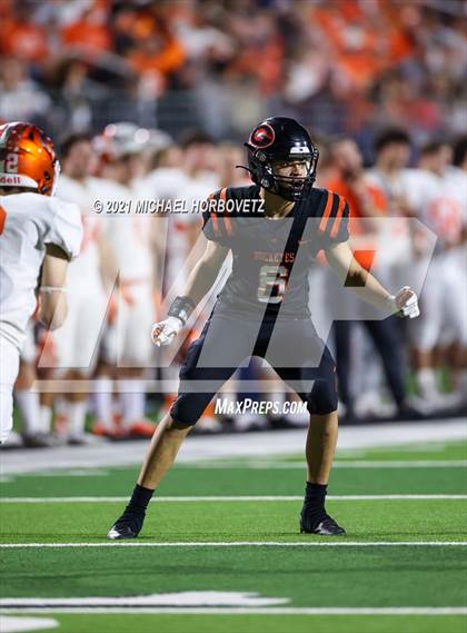 Thumbnail 1 in Gilmer vs. Celina (UIL 4A Regional SemiFinal) photogallery.